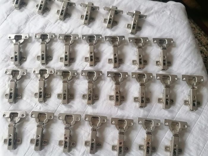Cabinet Door Self Closing Hinges