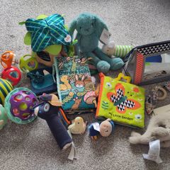 Baby sensory toys bundle