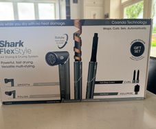 Shark FlexStyle Styler and Hairdryer 5 in 1 Limited Edition Gift Set Teal