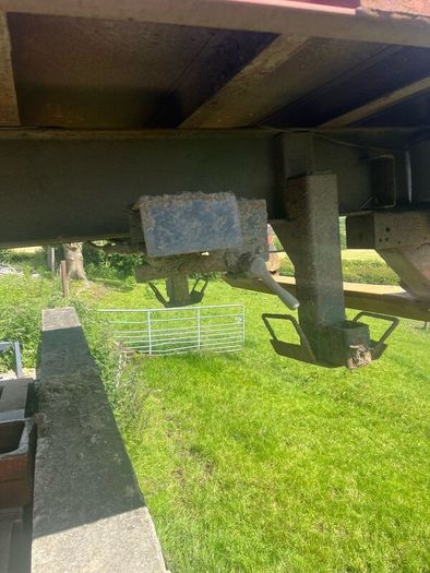 26 Foot bale trailer