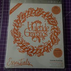 Tonic studios Christmas cutting die