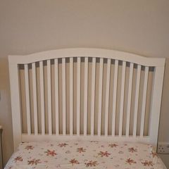 Single bed frame