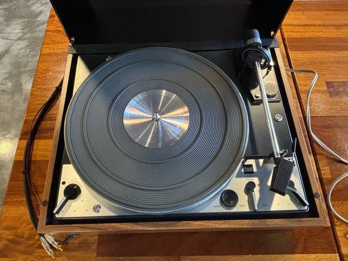 Vintage DUAL 1229 Turntable