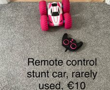 Remote control stunt car