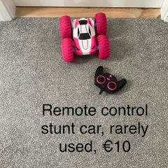 Remote control stunt car