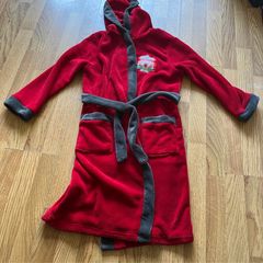LFC dressing gown age 10-11