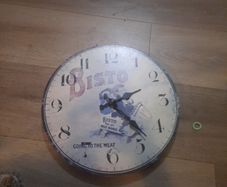 bistro vintage look clock