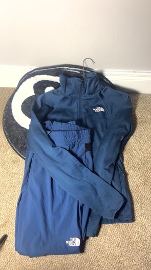 The North Face 2 Piece Set