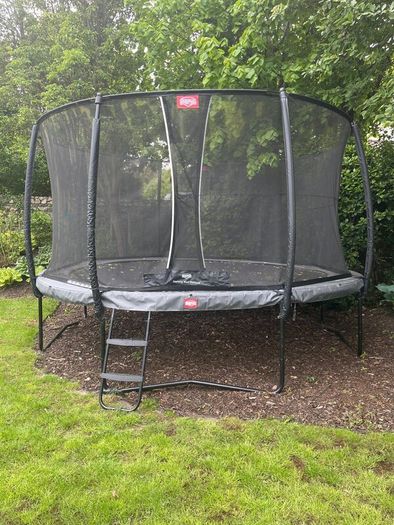Large Berg Trampoline