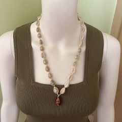 Seashells necklace