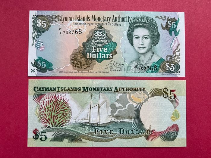 Cayman  Islands. 5 Dollars. 2001. . ( Uncirculated )