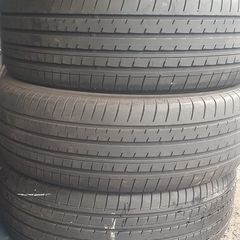 235/60/18 x 2 part worn tyres yokohama rangerover vw bmw merc Toyota lamdrover lexus