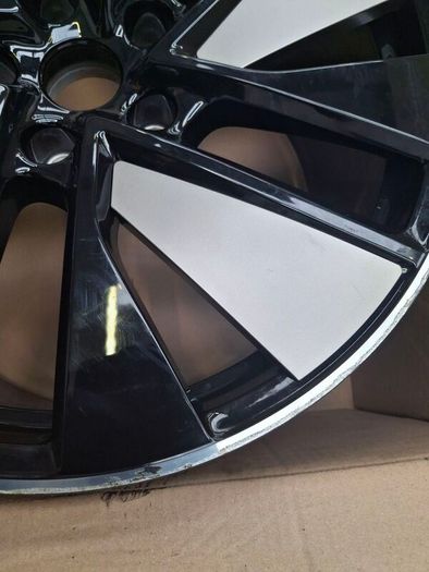 Audi Rs Gt etron Alloys