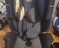 Graco baby car seat