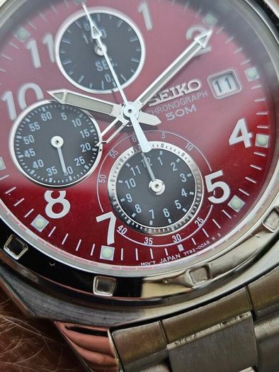 Watch Seiko Chronograph Panda.
