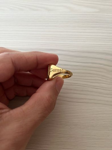 GUESS Men's Gold Ring 60mm