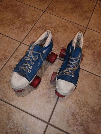 vintage roller skates