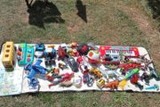 toys