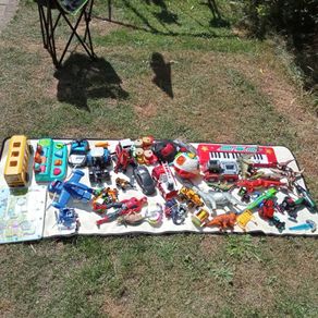 toys