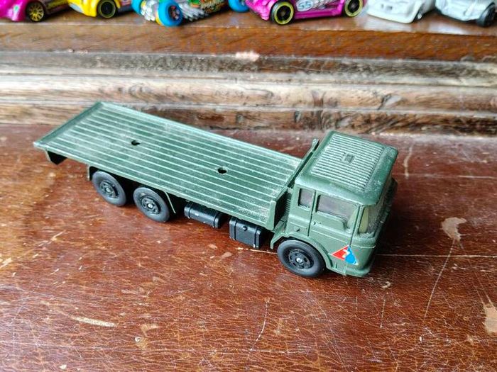 Die cast metal collection