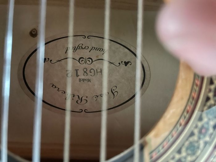 1/2 size guitar