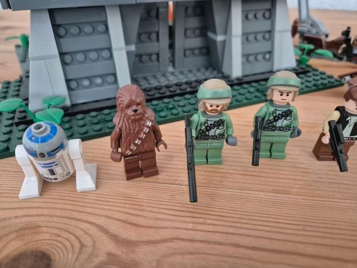 Lego Star Wars 8038 The Battle of Endor
