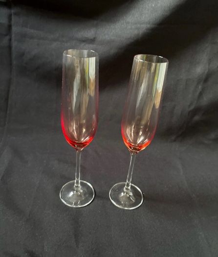 Galway Irish crystal flute pair of glasses