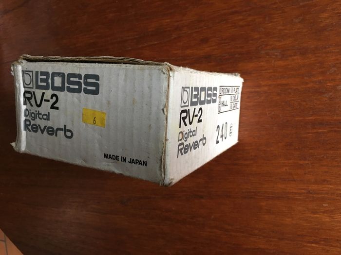 Boss RV-2 Digital Reverb