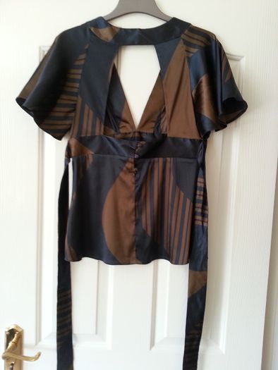 Topshop navy/bronze satin top size 10