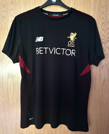 Liverpool 2017 New Balance Training top 2 size XL 125 Anniversary