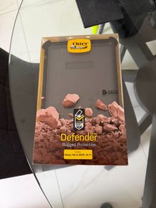 otterbox defender iPad 10.1 case