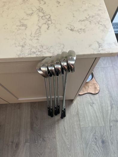 Cobra fly xl package set (sw to 6 iron) ( driver ,hybrid,5wood, putter