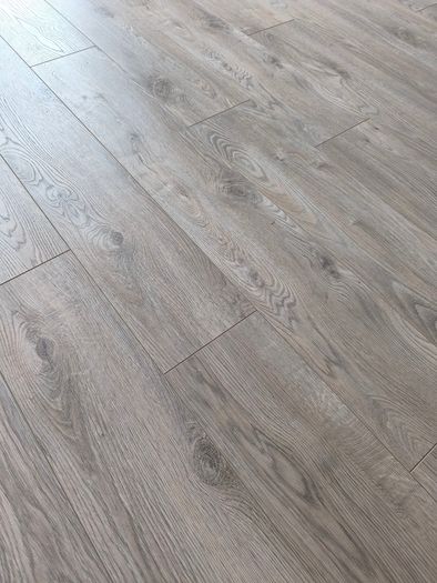 Laminate flooring