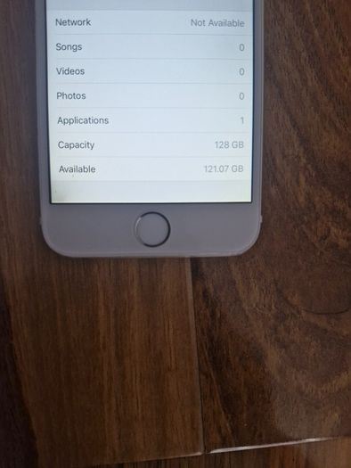 Apple iPhone 6 - 128GB - Silver (Unlocked / Not Icloud Locked)