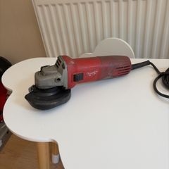 MILWAUKEE angle Grinder