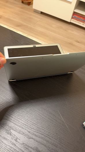 MacBook Air 2017 Good Condition