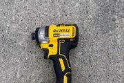 Dewalt impact an battery