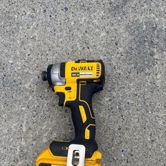 Dewalt impact an battery