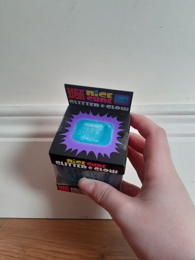Needoh Nice cube glitter and glow - blue