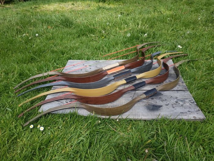 Archery Bow, Recurve 49" Horsebow, Left/Right hand (18-24 LBS) +3x arrows