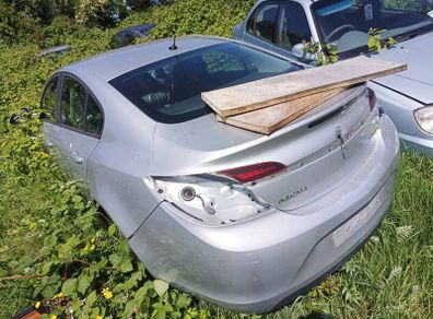 2017 opel insignia breaking
