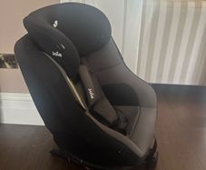 Joie 360 spin Car seat