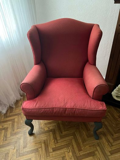 Queen Ann Armchair