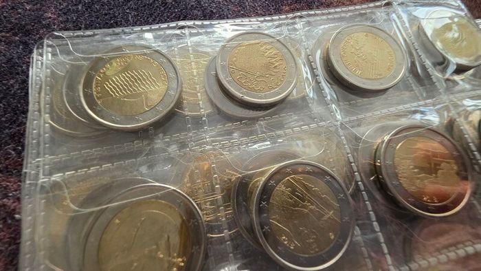 2 euro coin