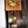 Vintage wall clock (in working order) Image 5