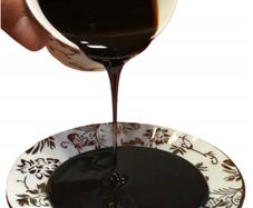 NEW - Natural Liquid Molasses 0,5L = 0,69kg - Pike Perch Trout Salmon Bass Cod Pollock Carp Tench Bream Roach Feeder Method
