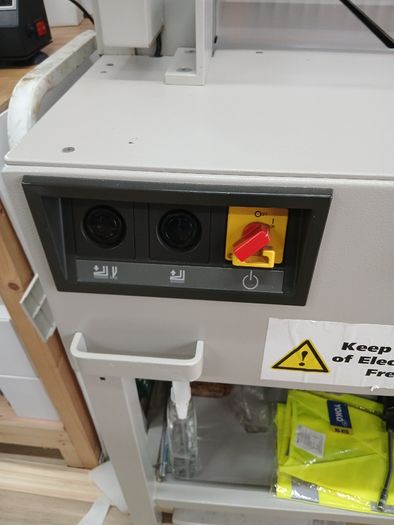 Electronic Guillotine
