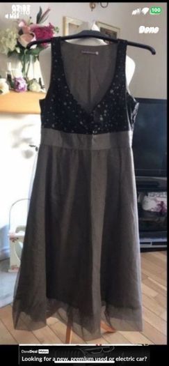 dress French brand from choice boutique size 10 contrast fabric & tuille