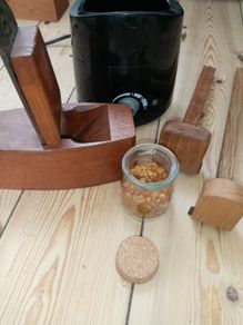 Traditional Hide Glue Veneering Set