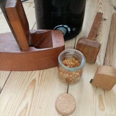Traditional Hide Glue Veneering Set